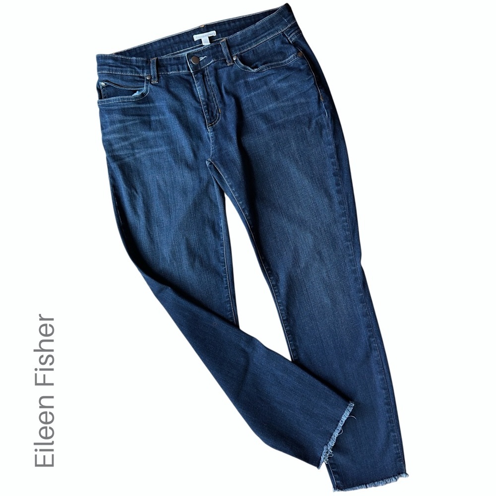 EILEEN FISHER | STRAIGHT LEG ORGANIC COTTON STRETCH JEANS RAW HEM DARK WASH | 10